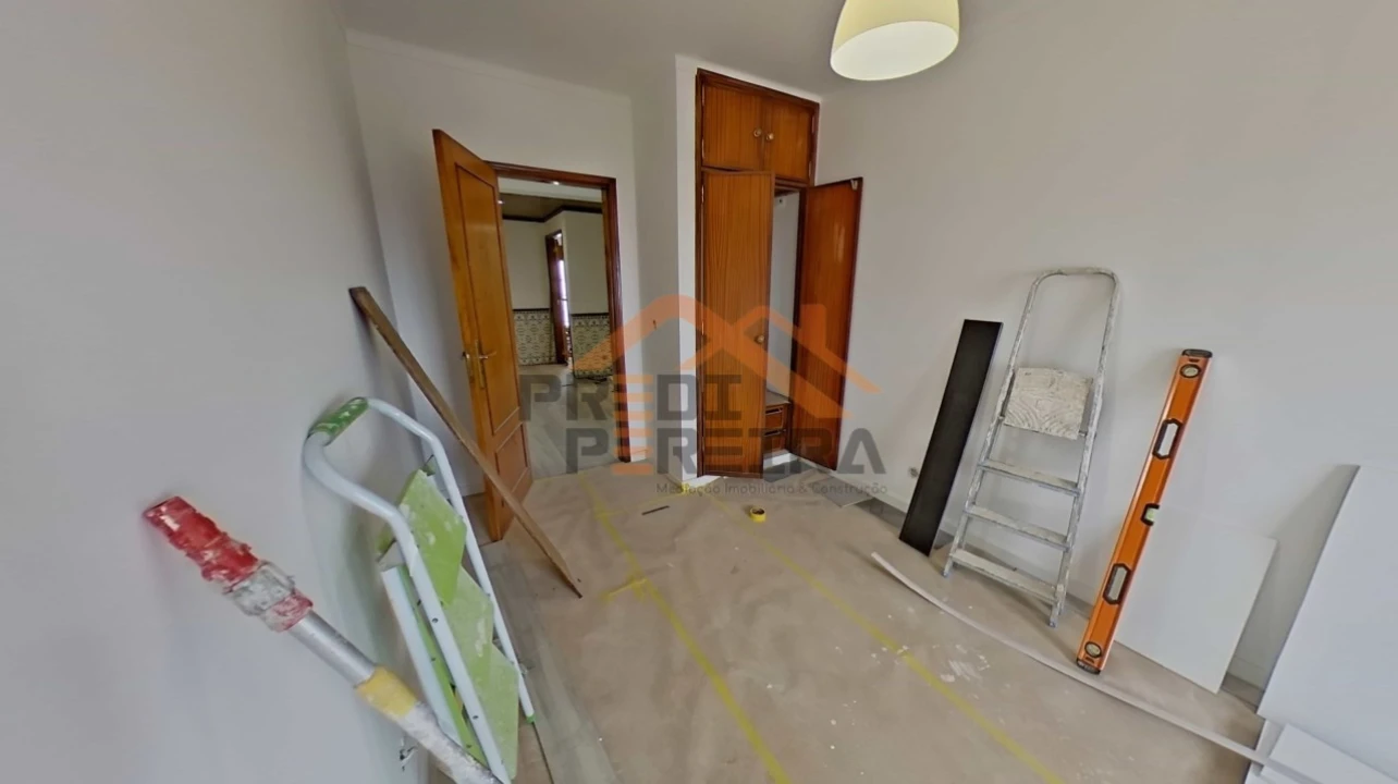 Apartamento T2 para Venda em Algueirão-Mem Martins Foto 20