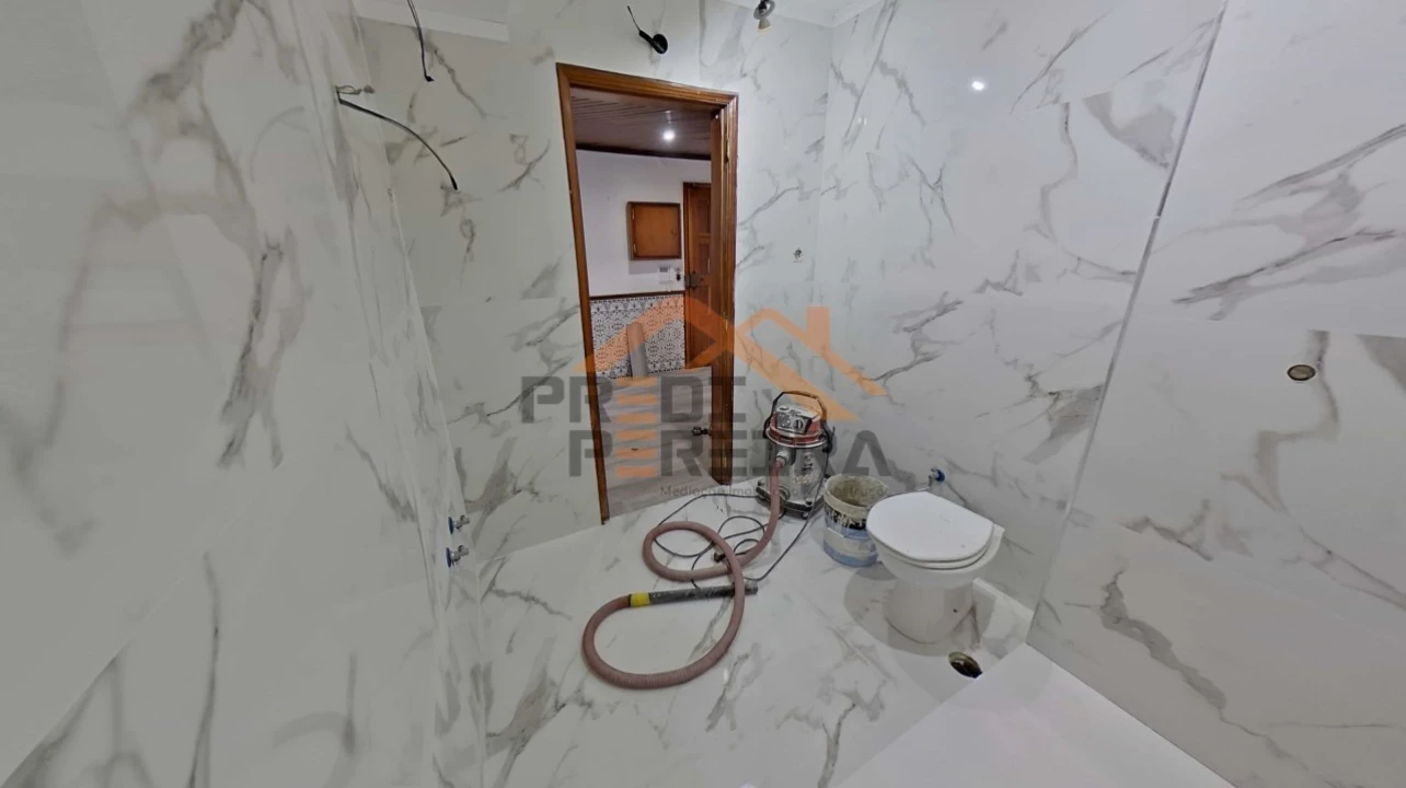 Apartamento T2 para Venda em Algueirão-Mem Martins Foto 21