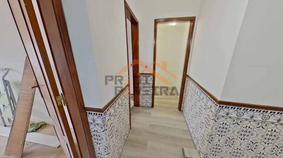 Apartamento T2 para Venda em Algueirão-Mem Martins Foto 15