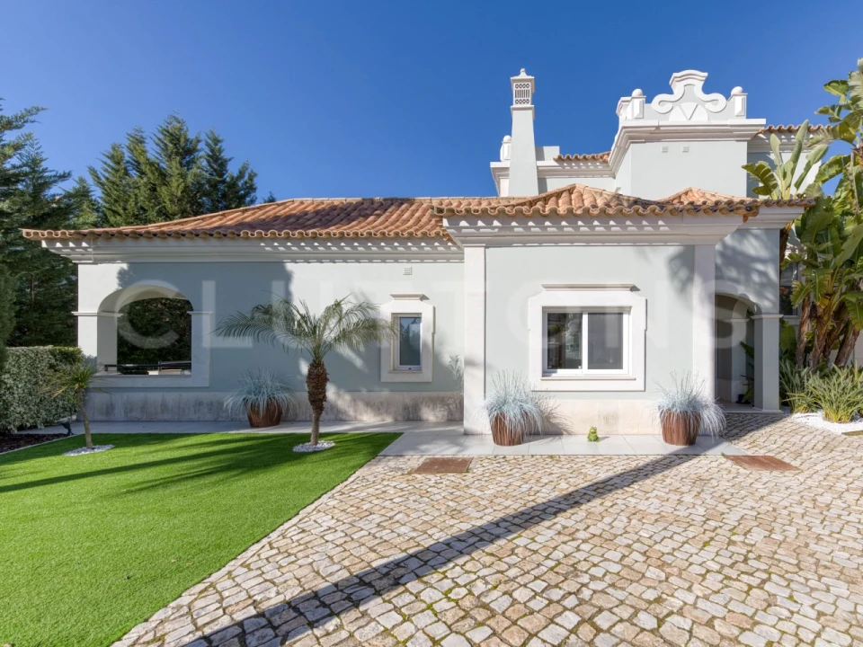 Moradia T4 para Venda em Almancil Foto 9