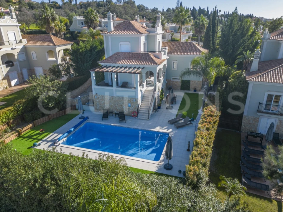 Moradia T4 para Venda em Almancil Foto 37