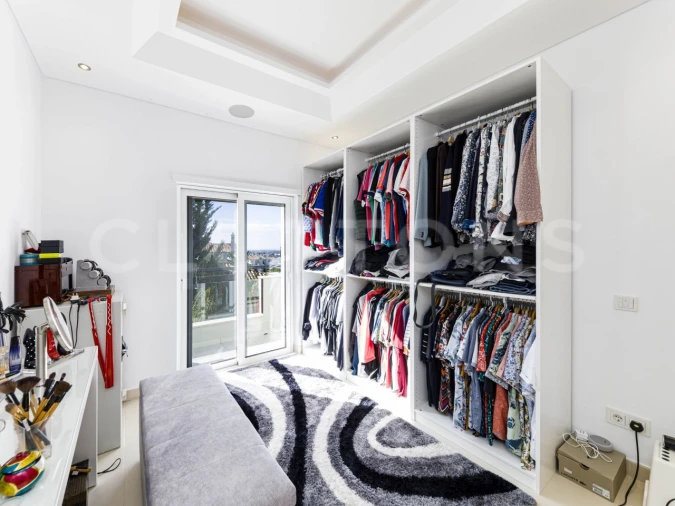 Moradia T4 para Venda em Almancil Foto 17