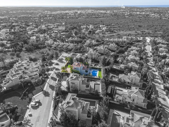 Moradia T4 para Venda em Almancil Foto 27