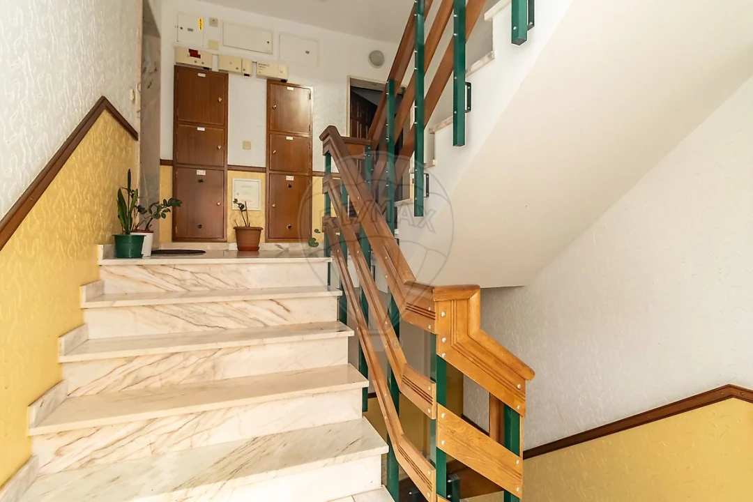 Apartamento T2 para Arrendamento em Azeitão (São Lourenço e São Simão) Foto 3