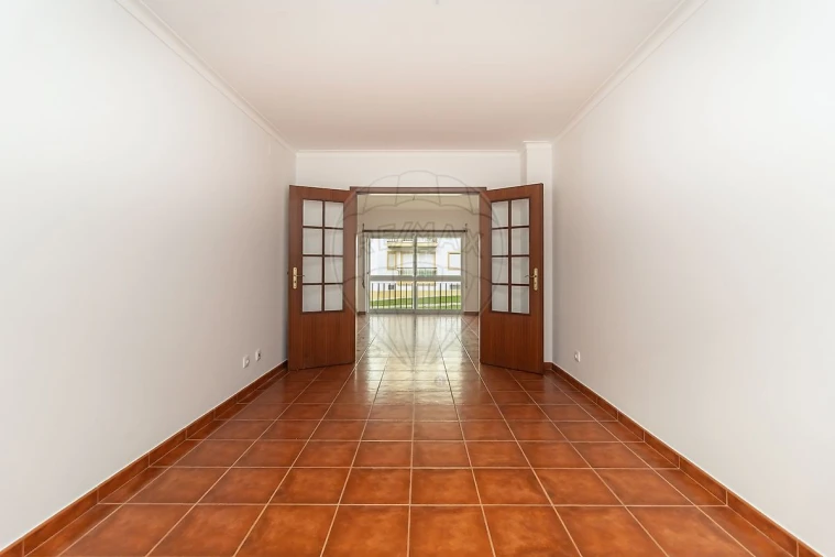 Apartamento T2 para Arrendamento em Azeitão (São Lourenço e São Simão) Foto 4