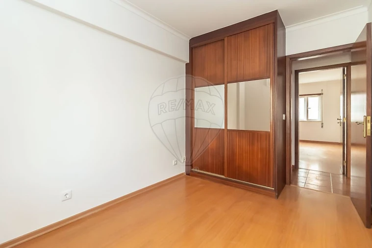 Apartamento T2 para Arrendamento em Azeitão (São Lourenço e São Simão) Foto 13