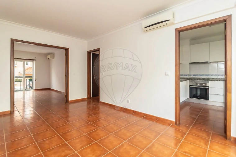 Apartamento T2 para Arrendamento em Azeitão (São Lourenço e São Simão) Foto 15