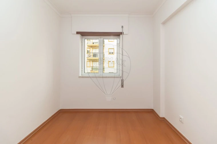 Apartamento T2 para Arrendamento em Azeitão (São Lourenço e São Simão) Foto 11