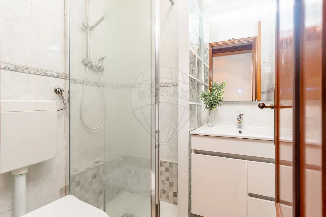 Apartamento T3 para Venda em Santo Antonio da Charneca Foto 12