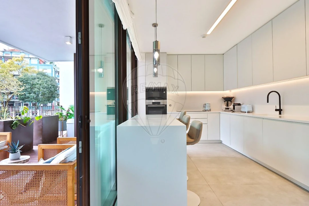 Apartamento T3 para Venda em Benfica Foto 13