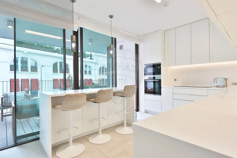 Apartamento T3 para Venda em Benfica Foto 7