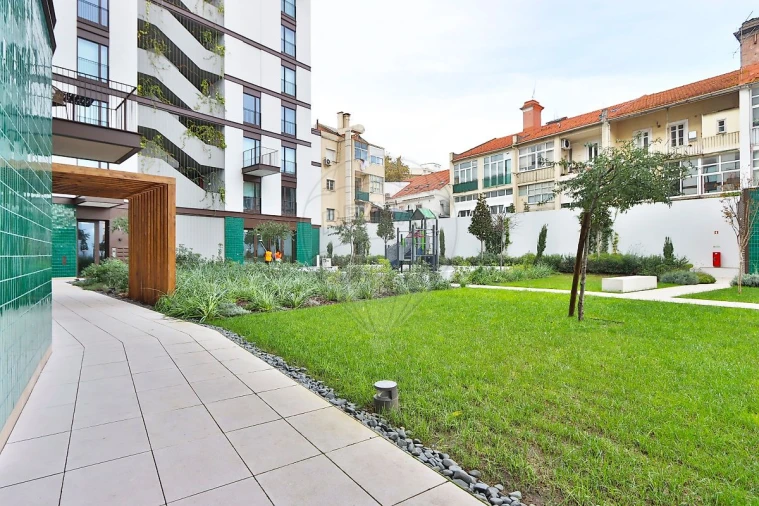 Apartamento T3 para Venda em Benfica Foto 29