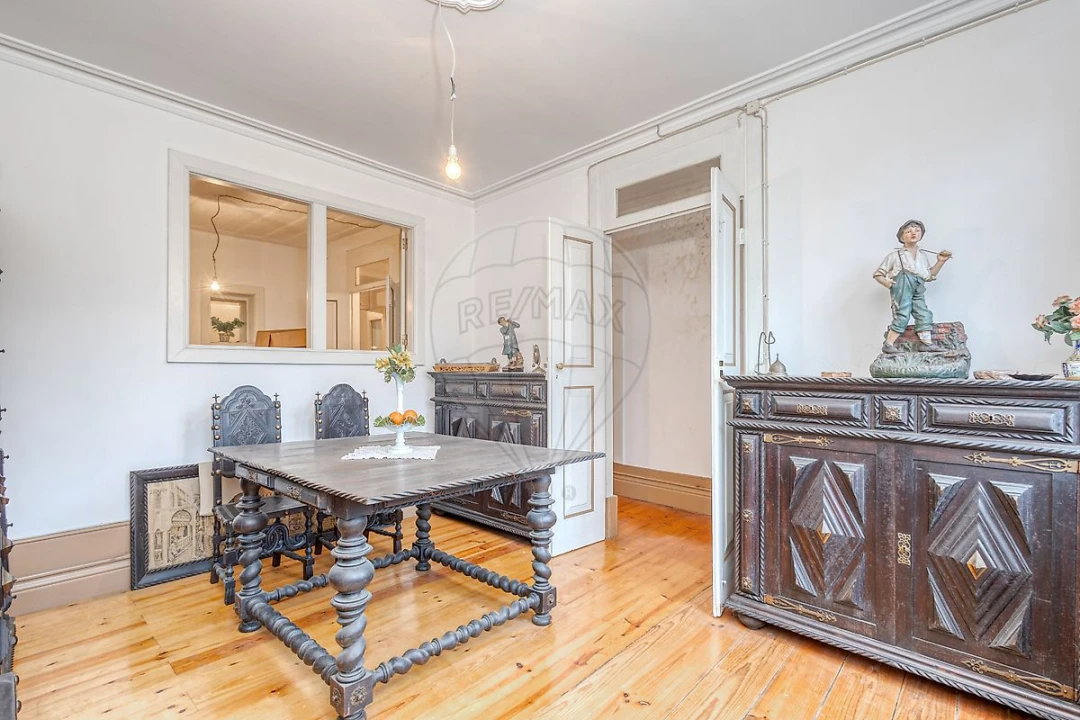 Moradia T6 para Venda em Santa Maria da Feira, Travanca, Sanfins e Espargo Foto 13