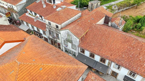 Moradia T6 para Venda em Santa Maria da Feira, Travanca, Sanfins e Espargo