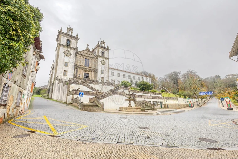 Moradia T6 para Venda em Santa Maria da Feira, Travanca, Sanfins e Espargo Foto 30