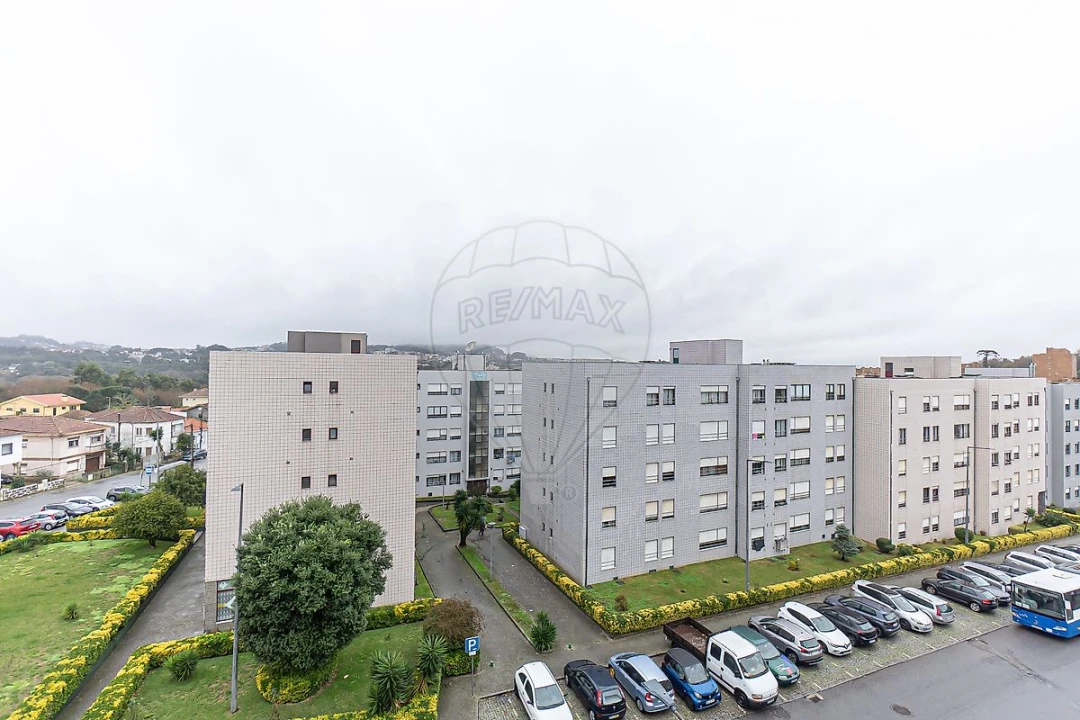 Apartamento T2 para Venda em Avintes Foto 29