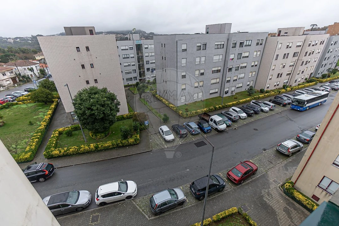 Apartamento T2 para Venda em Avintes Foto 30