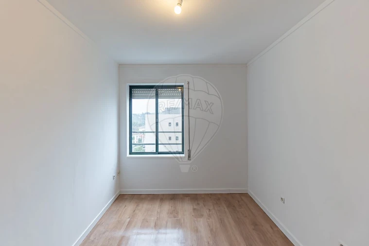 Apartamento T2 para Venda em Avintes Foto 22
