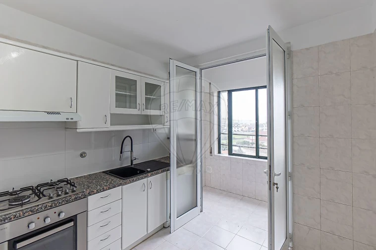 Apartamento T2 para Venda em Avintes Foto 6