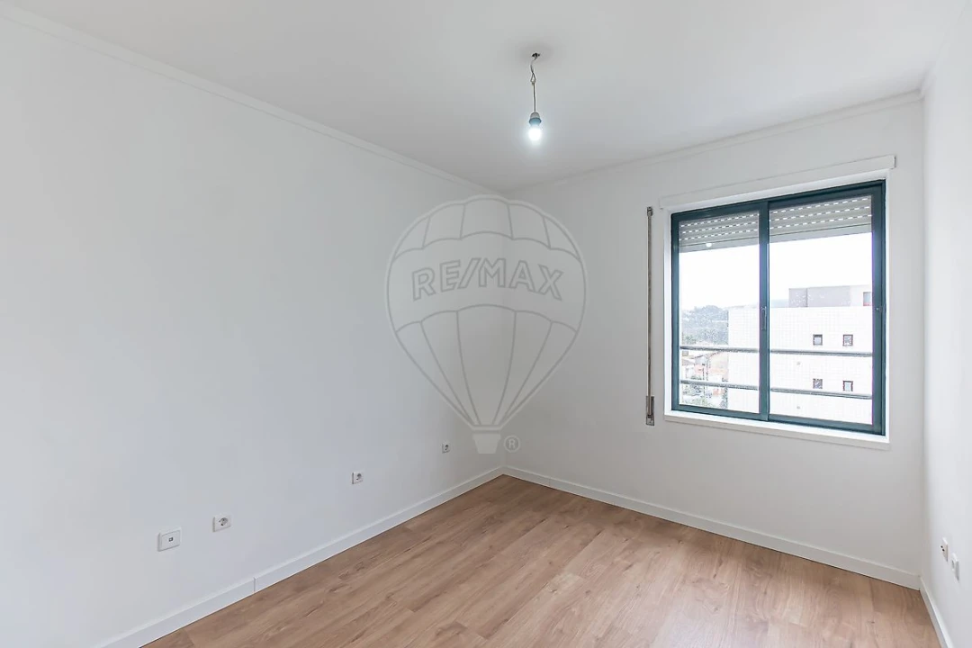 Apartamento T2 para Venda em Avintes Foto 25