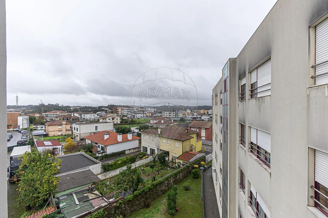 Apartamento T2 para Venda em Avintes Foto 31