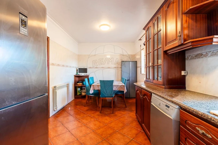 Moradia T3 para Venda em A dos Cunhados e Maceira Foto 7