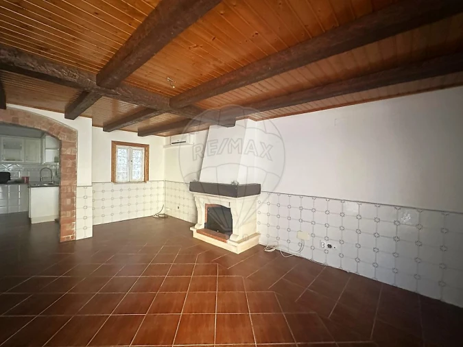 Apartamento T2 para Venda em Olho Marinho Foto 4