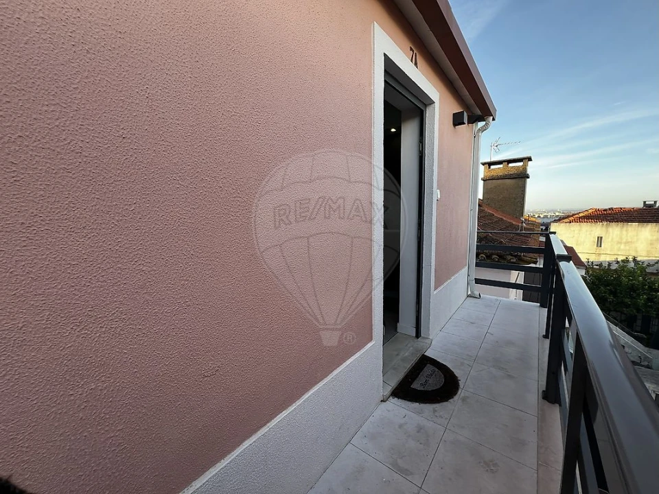 Apartamento T2 para Arrendamento em Camarate, Unhos e Apelação Foto 11