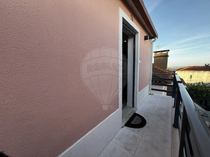 Apartamento T2 para Arrendamento em Camarate, Unhos e Apelação Foto 11