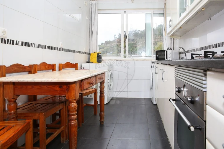 Apartamento T3 para Venda em Castanheira do Ribatejo e Cachoeiras Foto 8