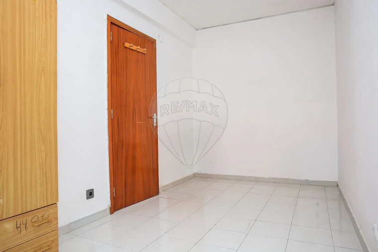 Apartamento T3 para Venda em Castanheira do Ribatejo e Cachoeiras Foto 14