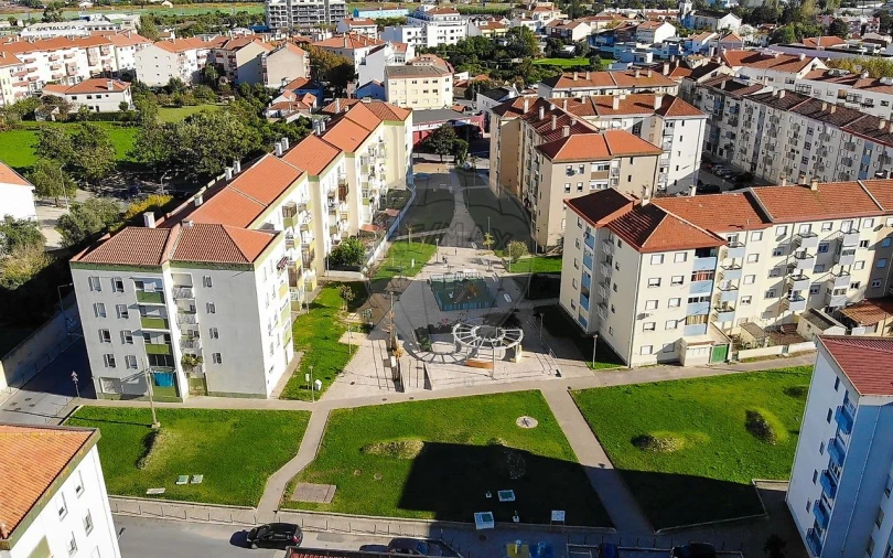 Apartamento T3 para Venda em Castanheira do Ribatejo e Cachoeiras Foto 23