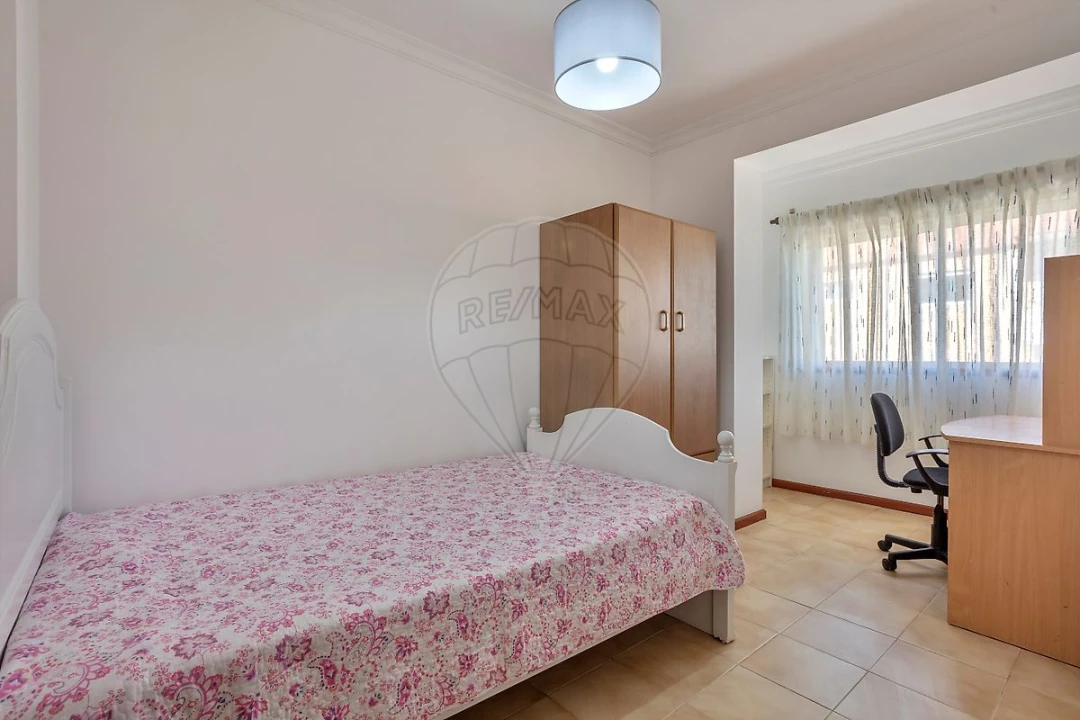 Apartamento T1 para Venda em Gafanha da Boa Hora Foto 17