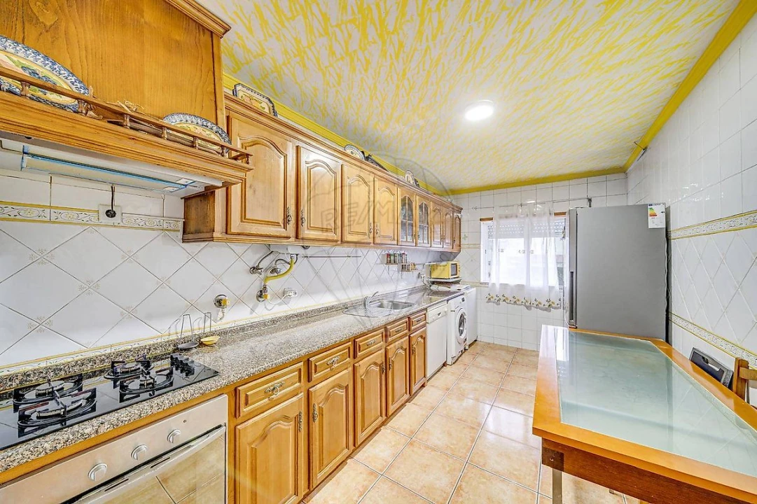 Apartamento T2 para Venda em Oliveira do Bairro Foto 1