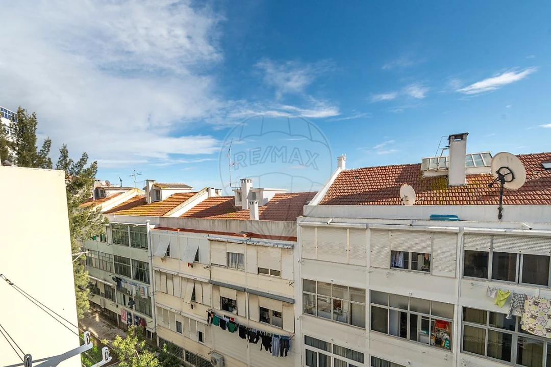 Apartamento T2 para Venda em Santa Iria de Azoia, São João da Talha e Bobadela Foto 19