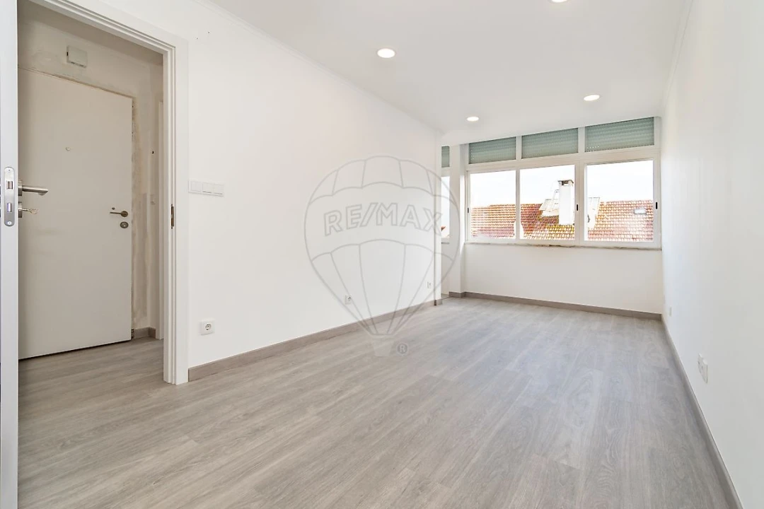 Apartamento T2 para Venda em Santa Iria de Azoia, São João da Talha e Bobadela Foto 7