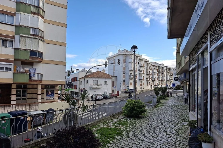 Apartamento T2 para Venda em Santa Iria de Azoia, São João da Talha e Bobadela Foto 7