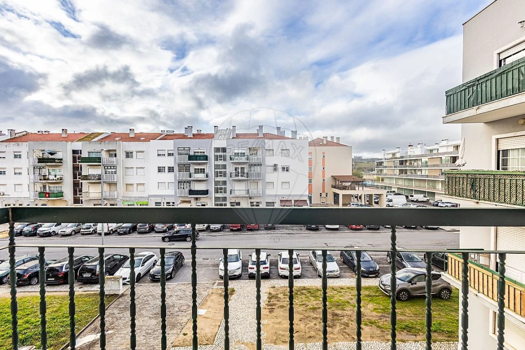 Apartamento T2 para Venda em Azambuja Foto 5