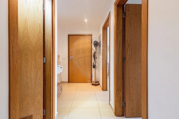 Apartamento T2 para Venda em Azambuja Foto 24