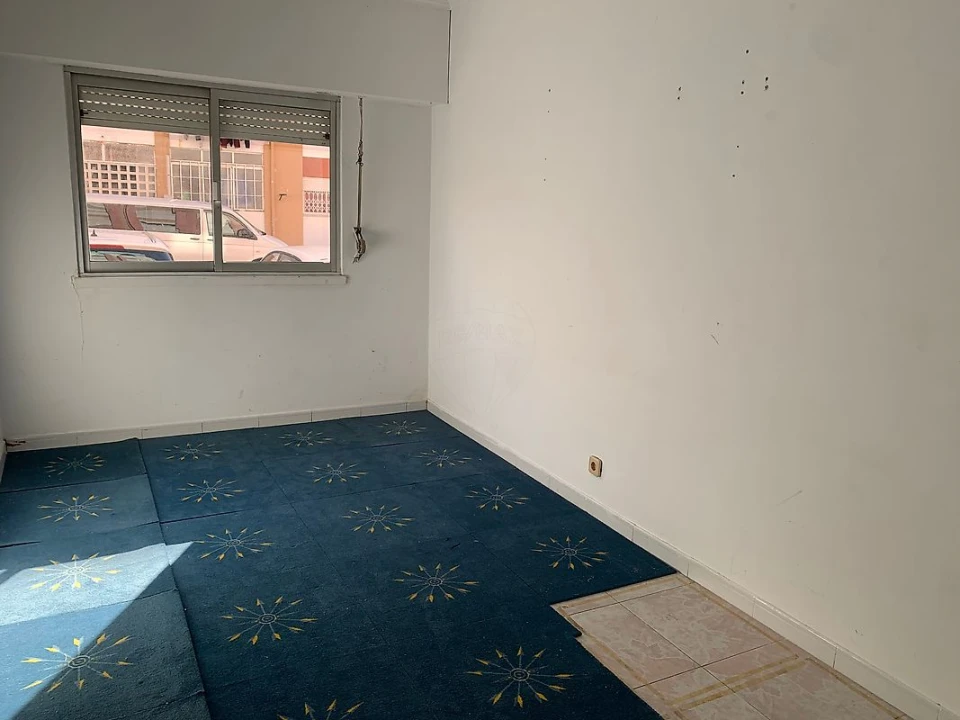 Apartamento T2 para Venda em Cacém e São Marcos Foto 24