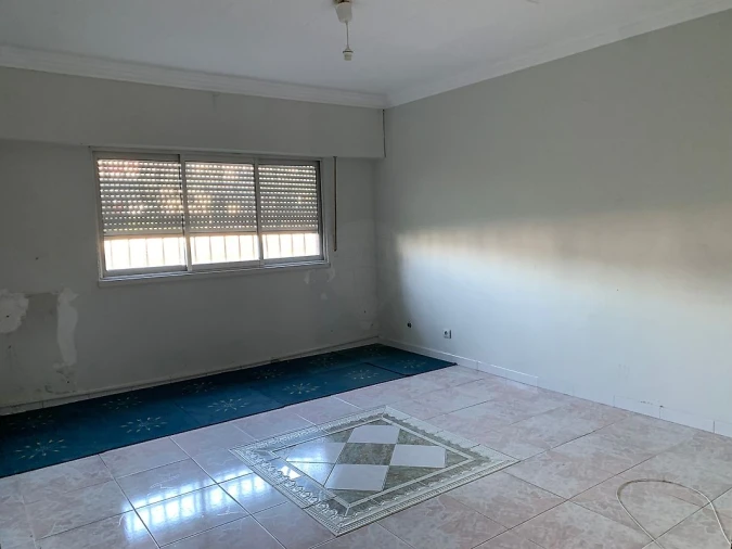 Apartamento T2 para Venda em Cacém e São Marcos Foto 31