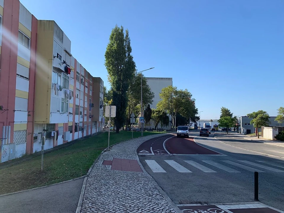 Apartamento T2 para Venda em Cacém e São Marcos Foto 25