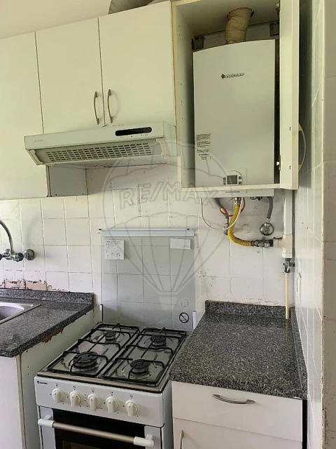 Apartamento T2 para Venda em Agualva e Mira-Sintra