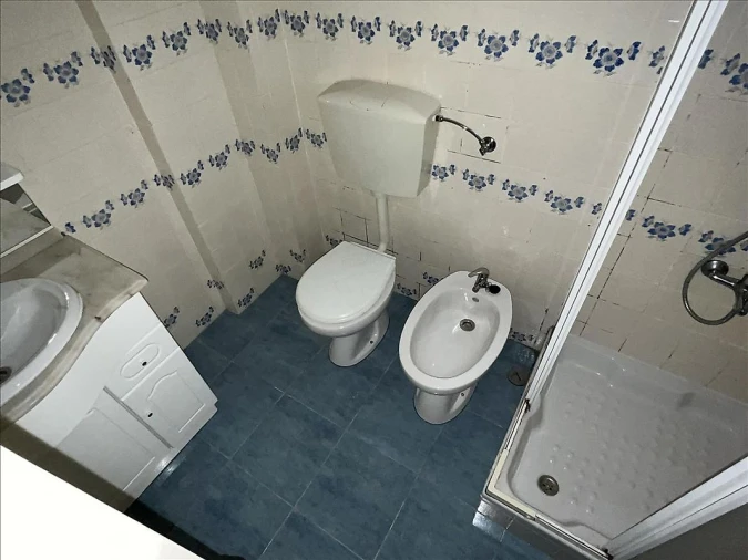 Apartamento T2 para Venda em Agualva e Mira-Sintra Foto 3