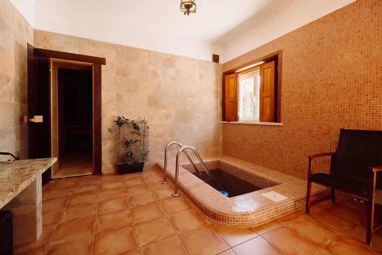 Moradia T5 para Venda em Charneca de Caparica e Sobreda Foto 18