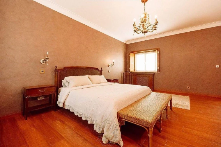 Moradia T5 para Venda em Charneca de Caparica e Sobreda Foto 21