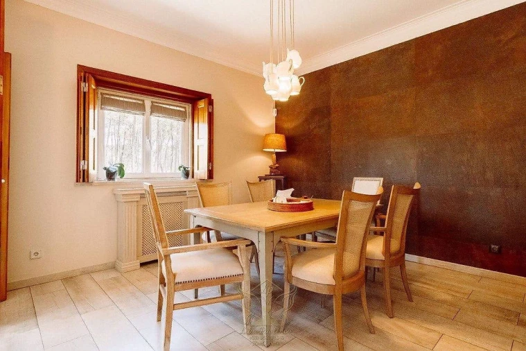 Moradia T5 para Venda em Charneca de Caparica e Sobreda Foto 13