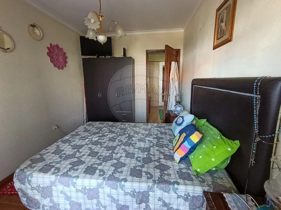 Apartamento T1 para Arrendamento em Oliveira do Douro Foto 2