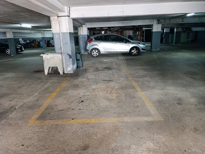 Apartamento T1 para Arrendamento em Oliveira do Douro Foto 9