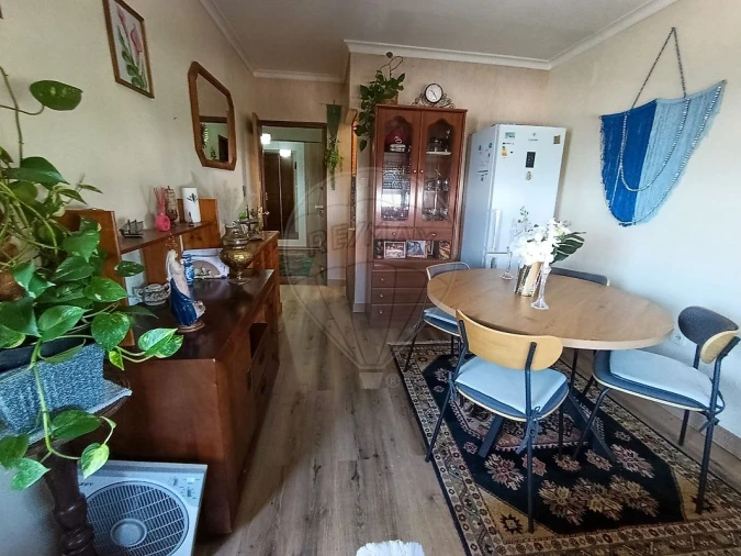 Apartamento T1 para Arrendamento em Oliveira do Douro Foto 4